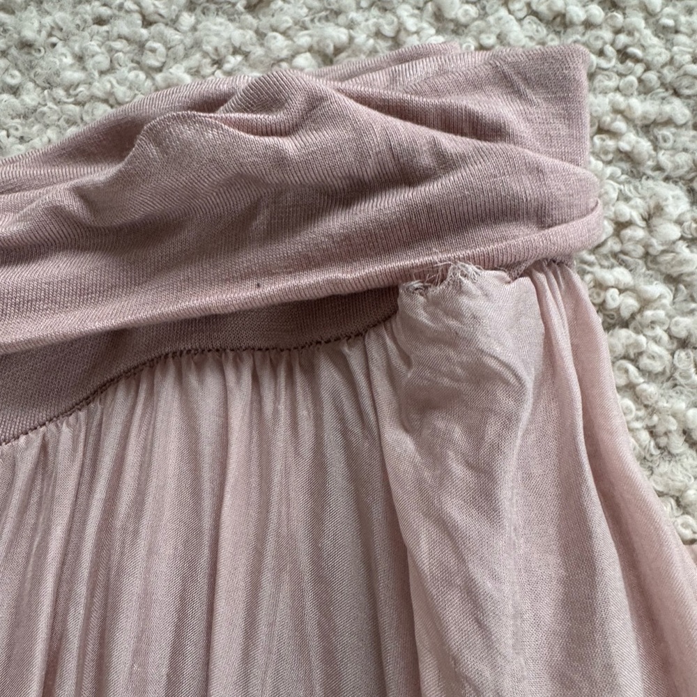 Elegant Dusty Pink Sheer Two-Piece Outfit-Made in Italy. - Picture 6 of 7